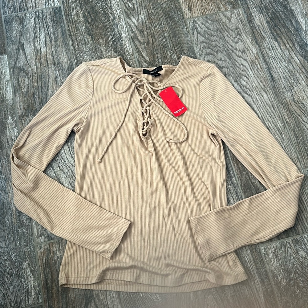 Forever 21 long sleeve top